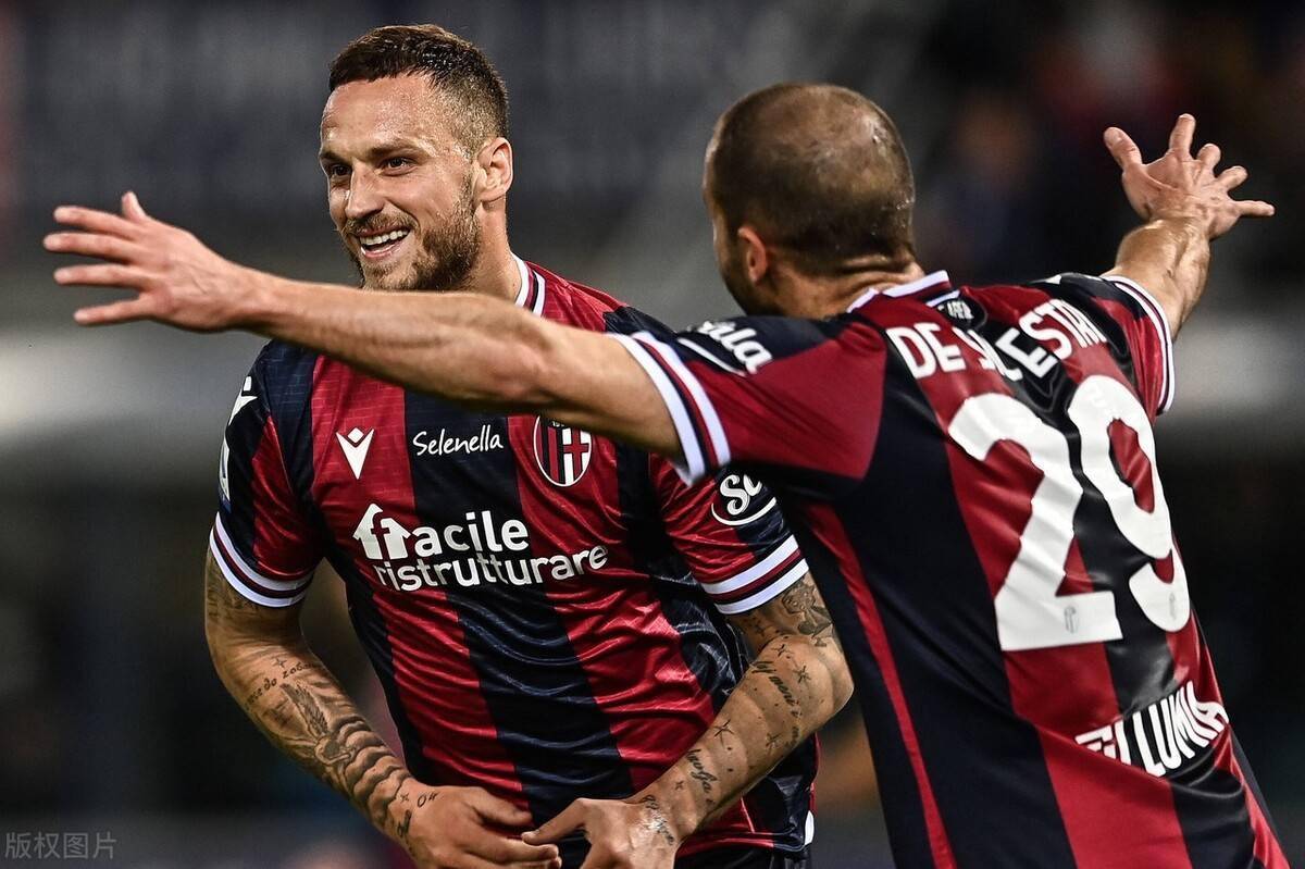 里程碑夜！辽宁本钢回应争议，意甲关键时刻刷纪录，引发热议，身体对抗强度拉满