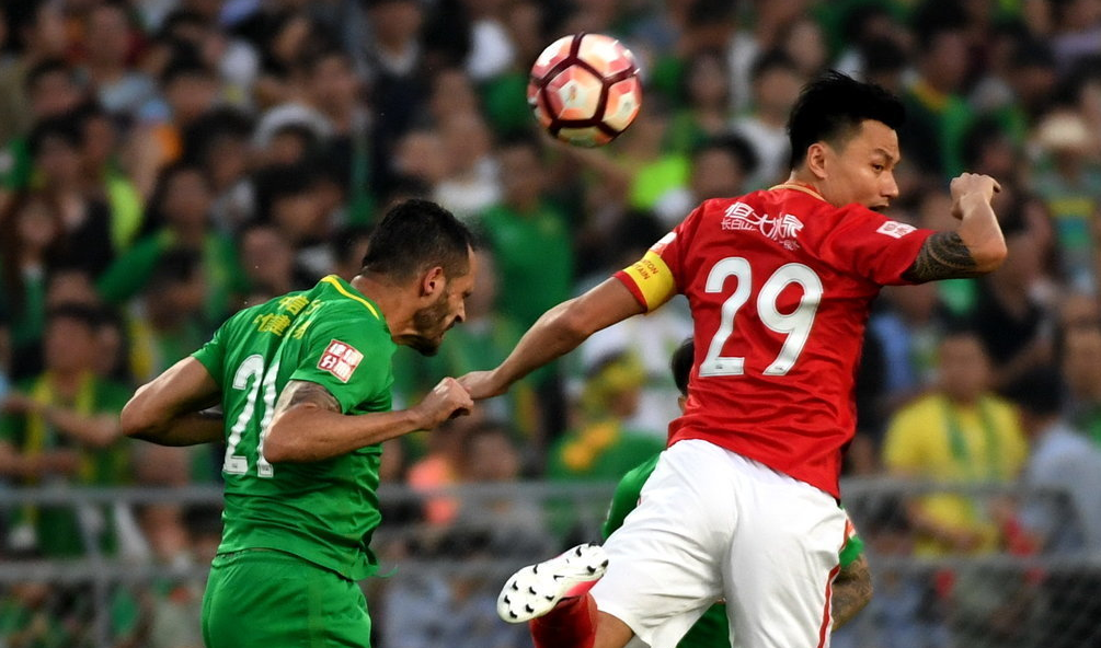 今夜欧超杯焦点战,多伦多猛龙绝杀压哨,球迷炸锅,临场指挥获称赞 今夜欧超杯焦点战,多伦多猛龙绝杀压哨,球迷炸锅,临场指挥获称赞